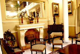 Hotel Colonial