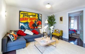 Prime Soho Apartment With Private Backyard