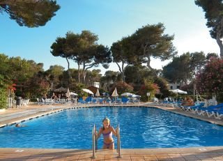 Hotel Hi Cala Blanca