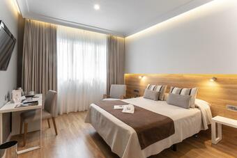 Hotel Monte Carmelo Sevilla