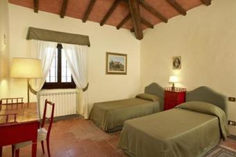 Colognole Villa Sleeps 16 Pool Wifi