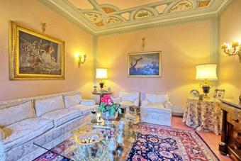 San Lorenzo A Vaccoli Villa Sleeps 10 Pool Air Con