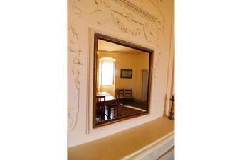 San Feliciano Apartment Sleeps 4