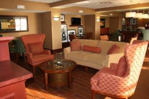 Hotel Hampton Inn Hays-north Of I-70