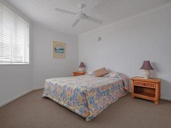 The Outlook U9/9 Hume Parade