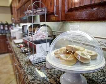 Hotel Comfort Suites University Drive