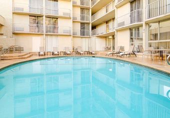 Hotel Courtyard By Marriott Long Beach