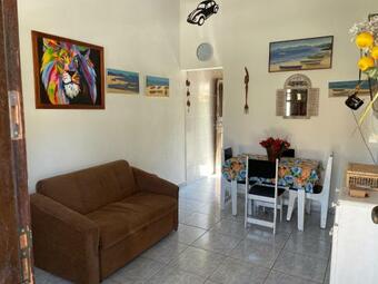 Casa Com Quintal B�zios- Casa 2