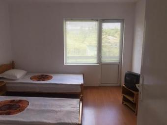 Hostal Guest House Shotarovi