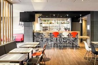 Hotel Ibis Porte De Bagnolet