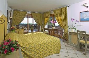 Hotel Torre Di Cala Piccola