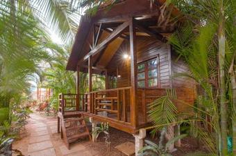 Rustic Hut At Ashwem Beach, Goa, By Guesthouser 33445