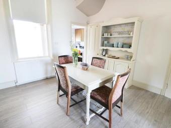 Pow Wow Cottage, Annan