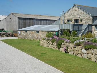 Land's End Hostel, Trevescan
