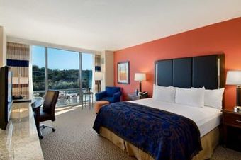 Hilton At Branson Landing