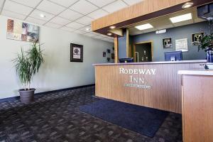 Hotel Rodeway Inn