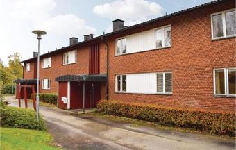 Two-bedroom Apartment In Hyltebruk