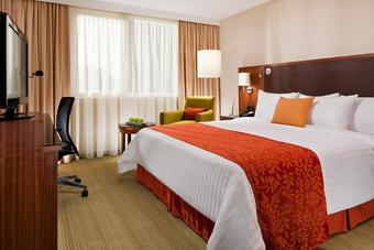 Hotel Courtyard By Marriott Paris Arcueil