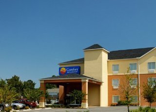 Hotel Comfort Inn & Suites