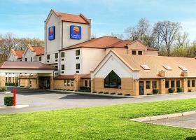 Hotel Comfort Inn & Suites