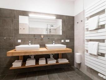 An Der Piste 1 Alpendorf