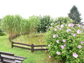 Quaint Bungalow In Reddelich Near Baltic Sea Coast