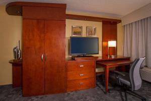 Hotel Courtyard San Luis Obispo