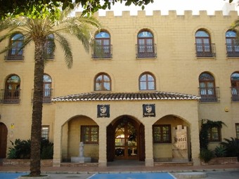 Hotel Plaza Del Castillo