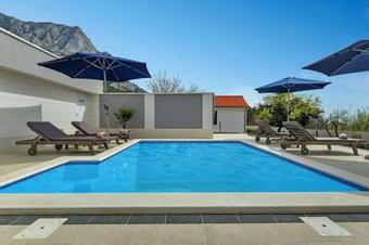 Holiday Home Zorya