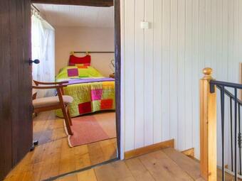 Cozy Farmhouse In Castrotane With Garden