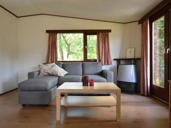 Spacious Holiday Home In Hechtel-eksel With Pool