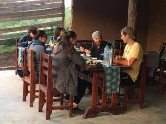 Hostal Om Bunyonyi Cultural Hostel