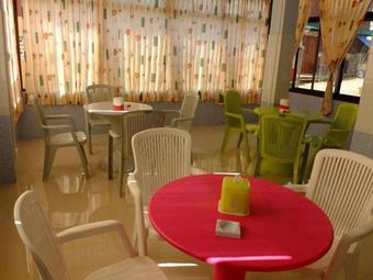 Penguin Hotel Kawthaung