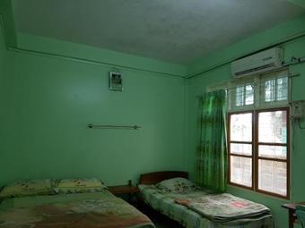 Hostal Swe Taw Nan Guest House-burmese Only