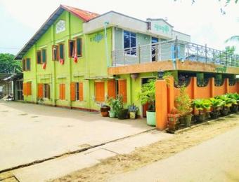 Nway Htway Yeik Motel
