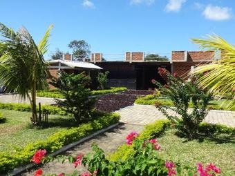 Bed & Breakfast Villa-malaza