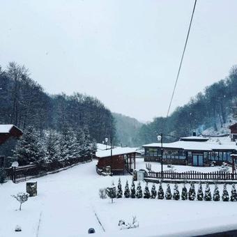 Turistichki Kompleks Bela Voda