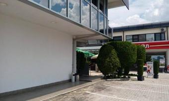 Hotel Petrol Company