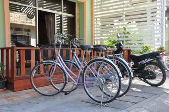 Posada Pilgrim's Kitchen & Inn