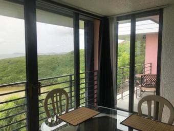 Apartamento Regatta Point Condo Ocean View