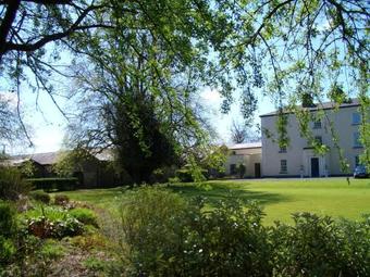 Hostal Viewmount House