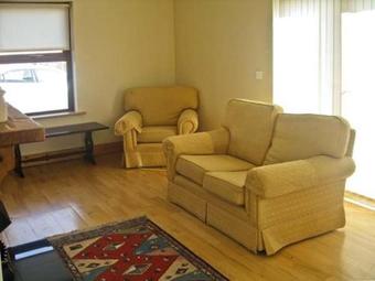 12 Mountshannon Cottages