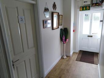 Hostal Shalom