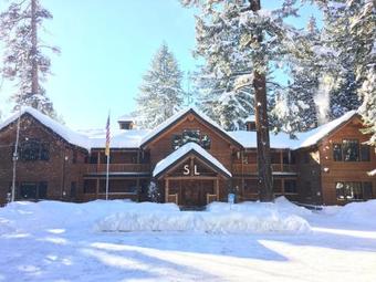 Hotel Suttle Lake & Boathouse