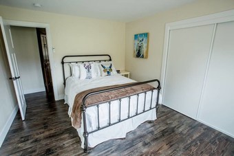 Rellik House. Winery And Alpaca Farm