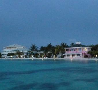 Hotel Grahams Place Guanaja