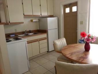 Motel A Place To Be - Nokomis Beach