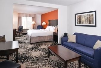 Hotel Holiday Inn Express & Suites Greenfield