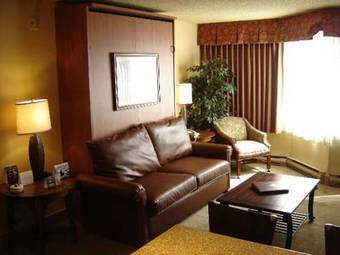 The Grand Lodge Hotel And Suites