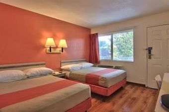Motel 6 Woodland - Sacramento Area